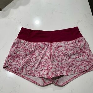 Lululemon speed up short